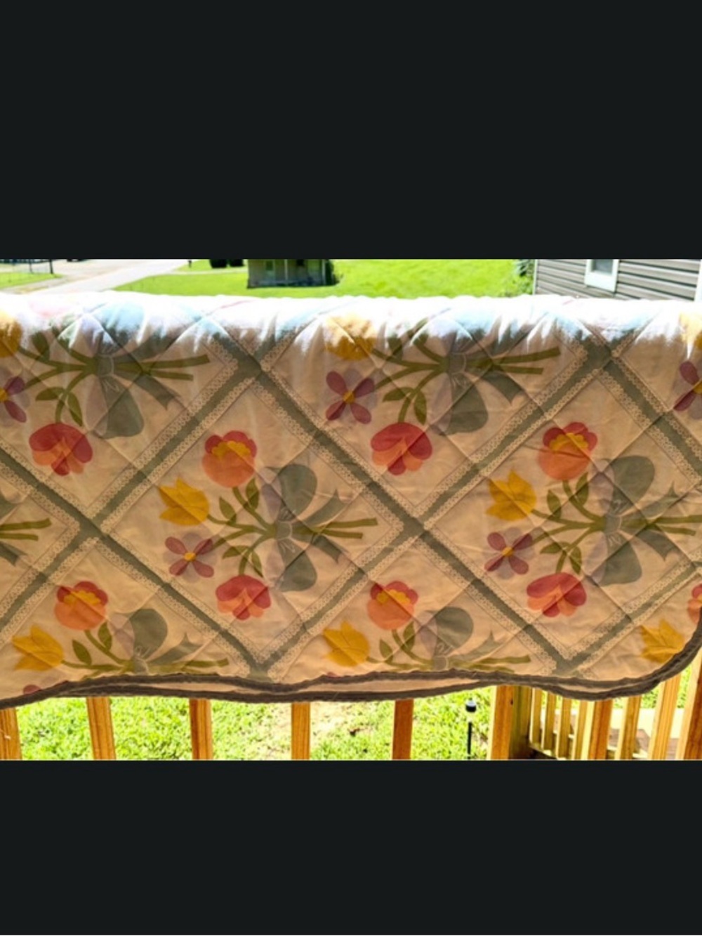 Vintage perfect fit floral quilted bedspread Full